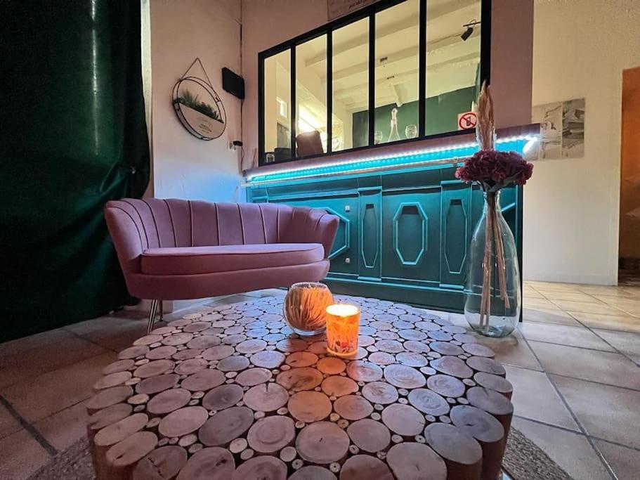 Suite Romance - Jacuzzi Moret-sur-Loing Zewnętrze zdjęcie