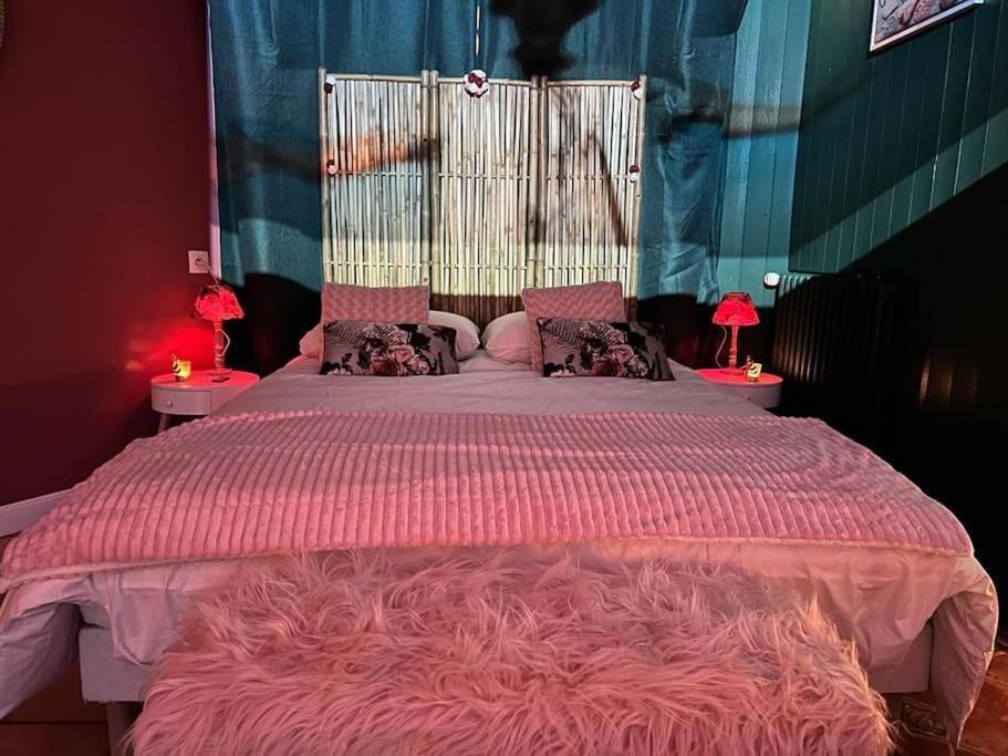 Suite Romance - Jacuzzi Moret-sur-Loing Zewnętrze zdjęcie